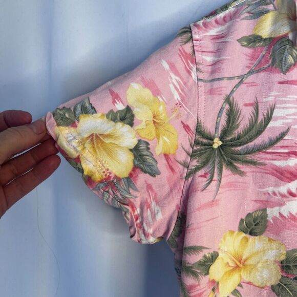 Island Traders Pink Floral Hawaiian Tropical Short Sleeve Button Front Shirt MD - Picture 4 of 8